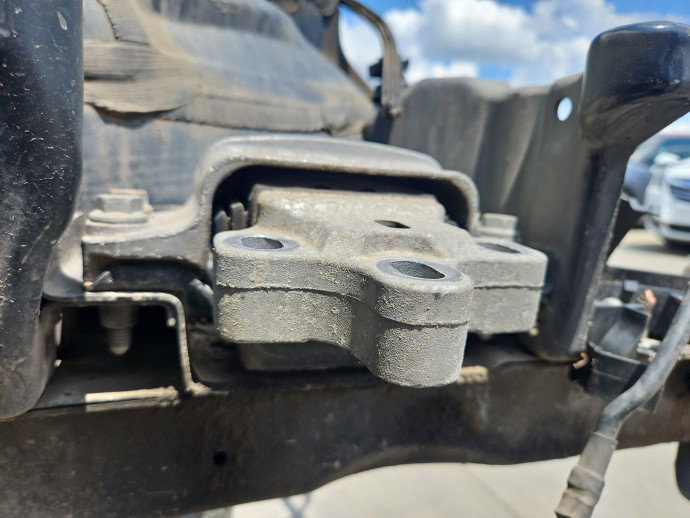 Tampon motor stanga Volkswagen Tiguan (5N) [Fabr 2007-2016]  2.0 TDI CBAB 103 kW / 140 CP