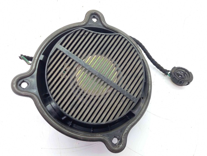 Boxa dreapta fata A1688200202 MERCEDES Clasa A (W168) [Fabr 1997-2004] 1.4