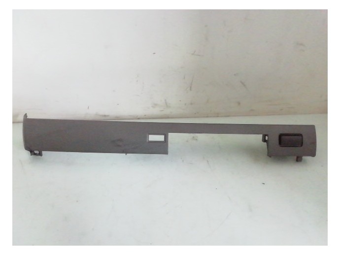 Ornament bord BMW Seria 7 E65 4.4 benz 64227002439 2003-2008