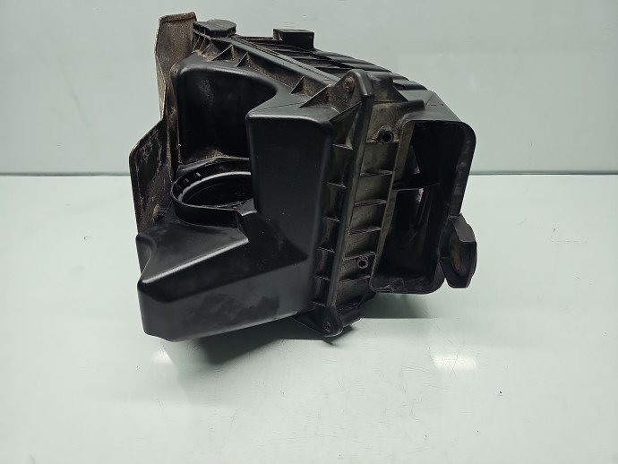 Carcasa filtru aer AUDI A4 (8EC, B7) [Fabr 2004-2008] 03G133837 2.0 TDI BPW 103 kW / 140 CP