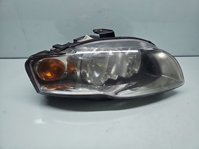 Far dreapta AUDI A4 (8EC, B7) [Fabr 2004-2008] Break  8E0941004AJ