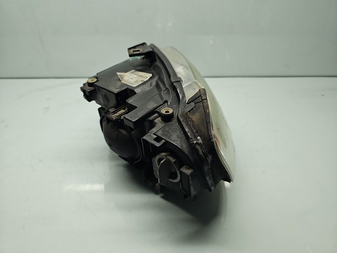 Far dreapta AUDI A4 (8EC, B7) [Fabr 2004-2008] Break  8E0941004AJ