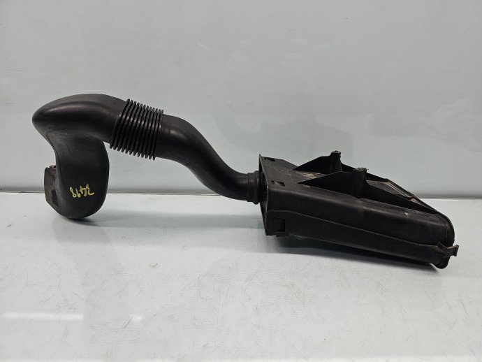 Tub admisie aer Volkswagen Polo (9N) [Fabr 2001-2008] 6Y0129618A 1.2 TSI CHFA 44 kW / 60 CP