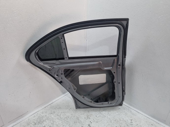 Usa stanga spate Mercedes Clasa C (W205) [Fabr 2014-prezent] Sedan AMG Argintiu palladium