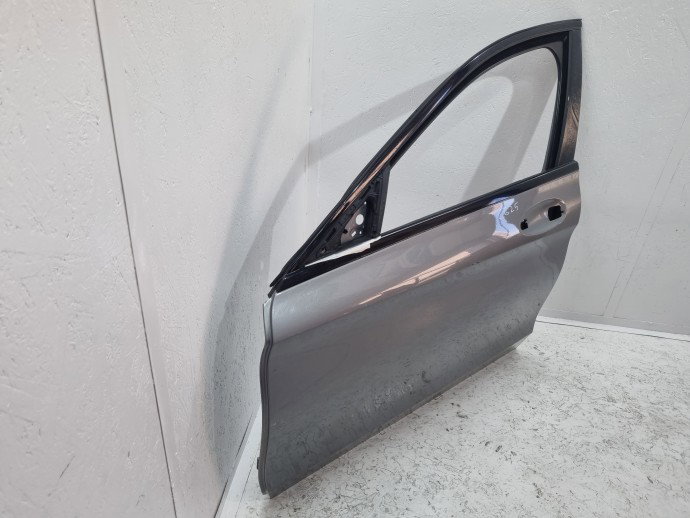 Usa stanga fata Mercedes Clasa C (W205) [Fabr 2014-prezent] Sedan AMG Argintiu palladium