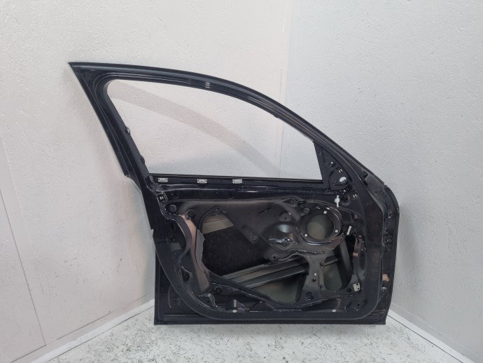 Usa stanga fata Bmw 1 (F20) [Fabr 2011-2017] Hatchback Facelift Schwarz II 668