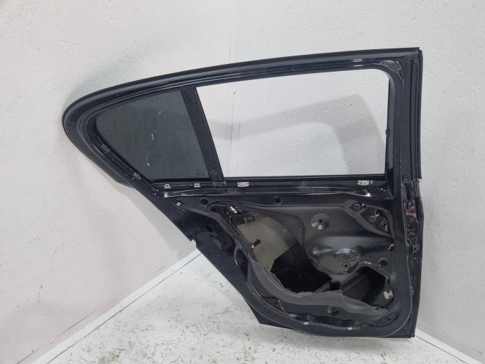 Usa stanga spate Bmw 1 (F20) [Fabr 2011-2017] Hatchback Facelift Schwarz II 668