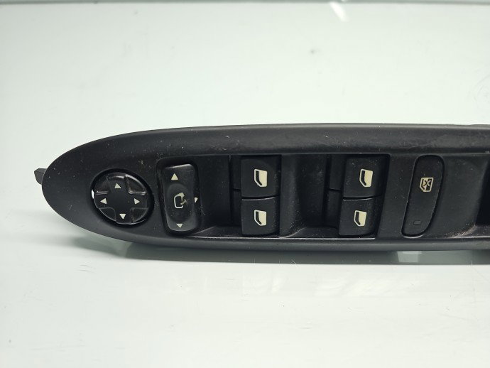 Butoane comanda geamuri sofer Citroen C4 (II) [ Fabr 2009-2018] 96657051ZD