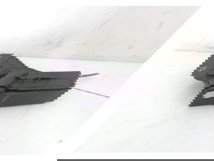 Sistem deblocare cutie viteze BMW Seria 7 E65 4.4 benz 7508773D 2003-2008