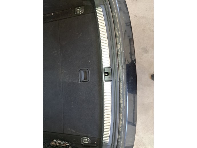 Ornament portbagaj AUDI A4 (8EC, B7) [Fabr 2004-2008] Break OEM