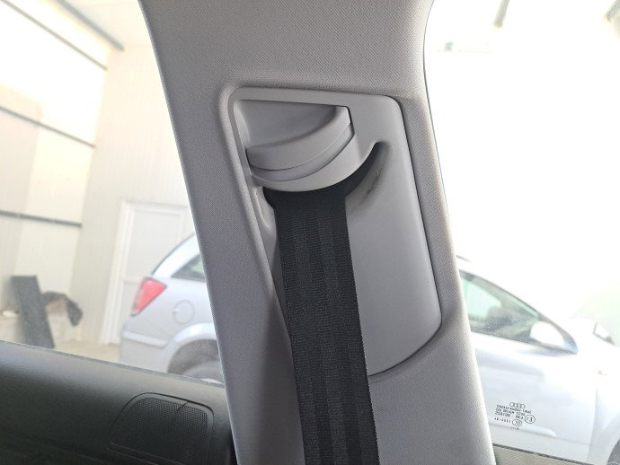 Mecanism reglare inaltime centura stanga fata AUDI A4 (8EC, B7) [Fabr 2004-2008] OEM