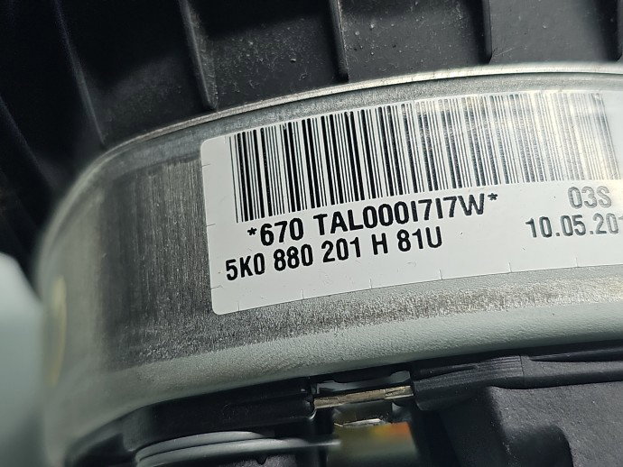 Airbag volan Volkswagen Golf 6 Plus (521) [Fabr 2009-2013] 5K0880201H