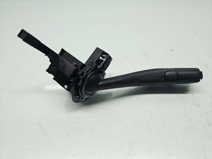 Maneta stergator Volkswagen Golf 6 Plus (521) [Fabr 2009-2013] 1K0953519J