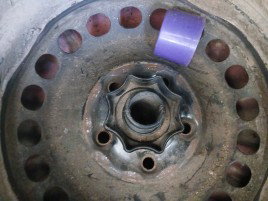Surub fixare roata de rezerva Volkswagen Jetta 3 (1K2) [Fabr 2005-2010] Berlina OEM