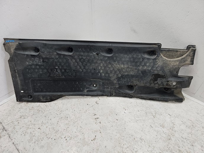 Scut lateral dreapta Volkswagen Tiguan (5N) [Fabr 2007-2016] SUV 5N0825202C