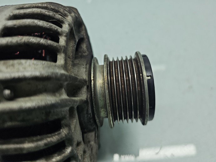 Alternator Volkswagen Jetta 3 (1K2) [Fabr 2005-2010] 06F903023F 1.9 TDI BXE 77KW / 105CP