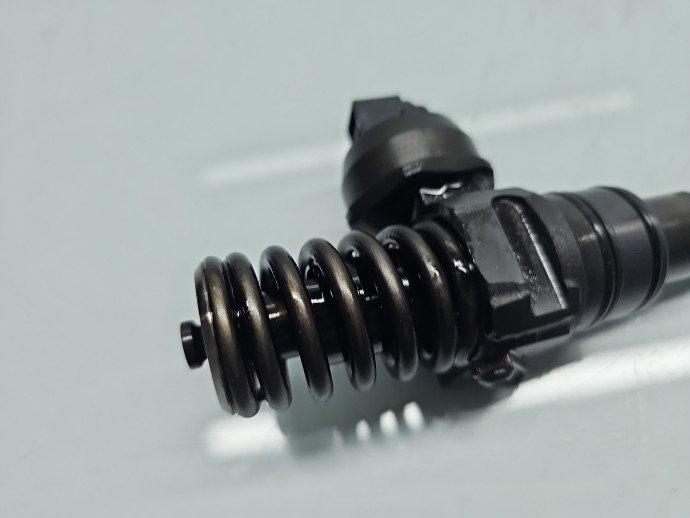 Injector Volkswagen Jetta 3 (1K2) [Fabr 2005-2010] 038130073AG 1.9 TDI BXE 77KW / 105CP