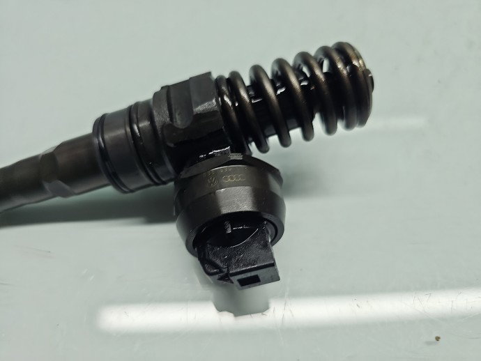 Injector Volkswagen Jetta 3 (1K2) [Fabr 2005-2010] 038130073AG 1.9 TDI BXE 77KW / 105CP
