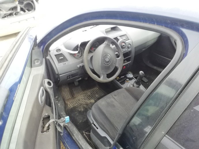 Cheder usa stanga fata Renault Megane 2 1.6 benz OEM 2003-2008