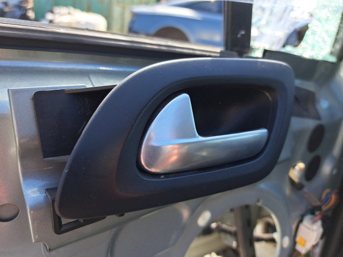 Maner interior stanga fata Citroen C4 (II) [ Fabr 2009-2018] 9660525480
