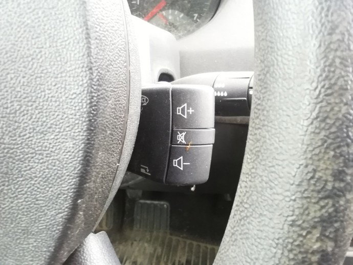 Comenzi radio Renault Megane 2 1.6 benz OEM 2003-2008