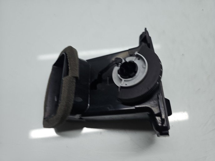 Grila aerisire spate Volkswagen Golf 7 (5G) [Fabr 2014-prezent] 5G0819209B