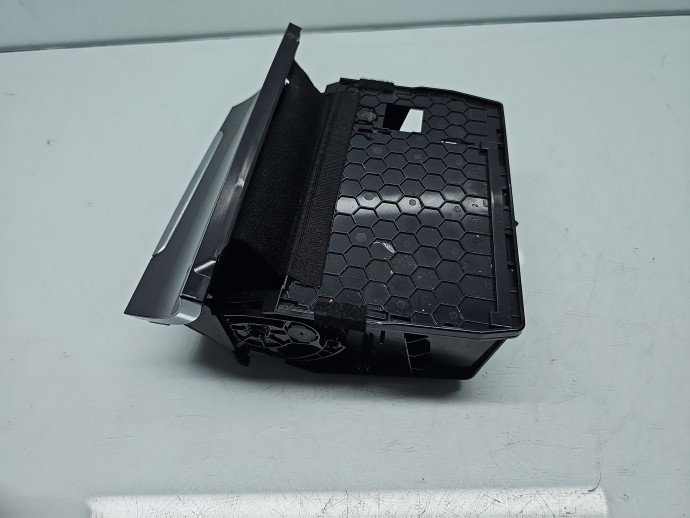 Scrumiera Volkswagen Golf 7 (5G) [Fabr 2014-prezent] OEM