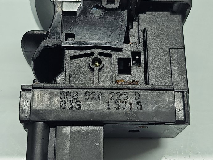 Buton frana de mana Volkswagen Golf 7 (5G) [Fabr 2014-prezent] 5G0927225D