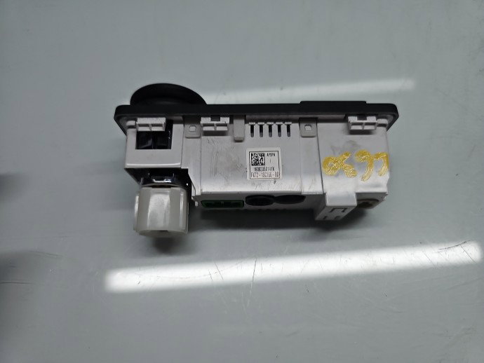 Conector auxiliar USB Jaguar XE (X760) [Fabr 2016-2025] FK72-19C166-BD
