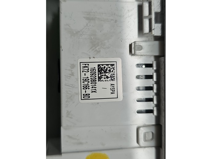 Conector auxiliar USB Jaguar XE (X760) [Fabr 2016-2025] FK72-19C166-BD