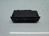 Conector auxiliar USB Mercedes Clasa C (W205) [Fabr 2014-prezent] A2058200126