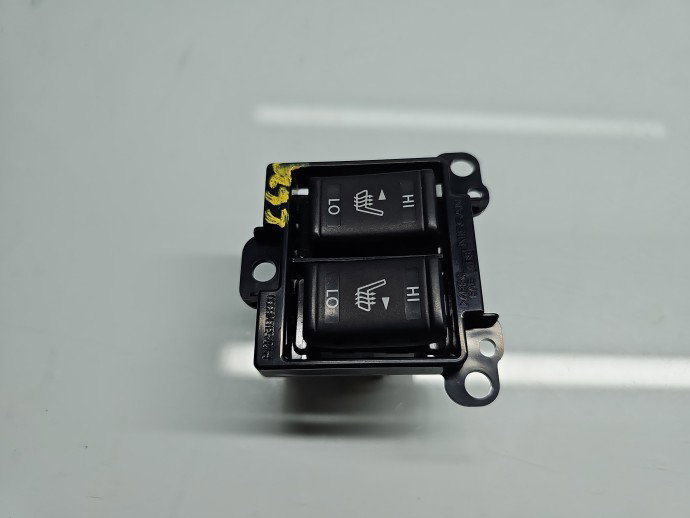 Buton incalzire scaune Bmw 4 (F32) [Fabr 2013-prezent] OEM