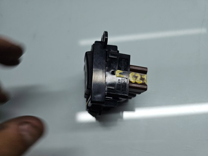 Buton incalzire scaune Bmw 4 (F32) [Fabr 2013-prezent] OEM