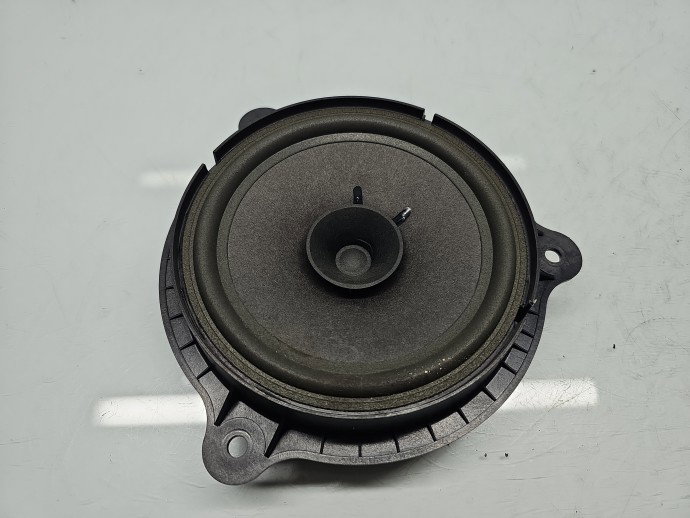 Boxa dreapta spate Nissan Juke [Fabr 2010-prezent] OEM