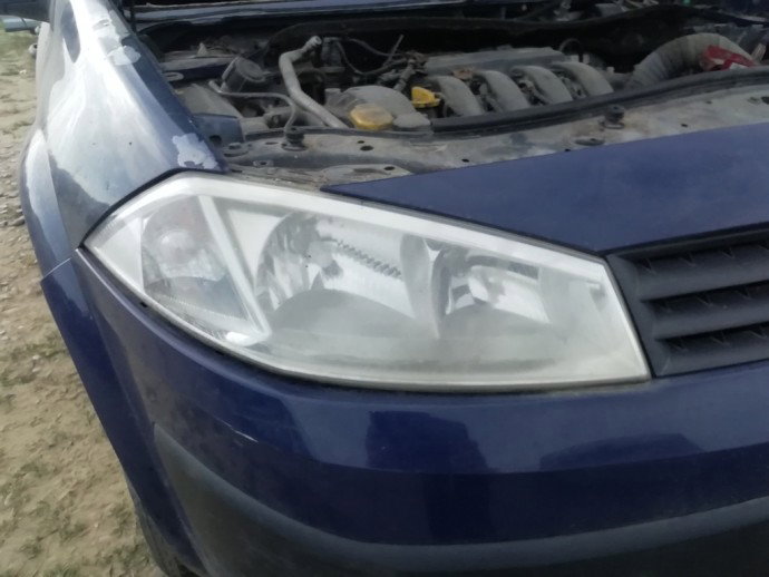 Far dreapta Renault Megane 2 1.6 benz OEM 2003-2008