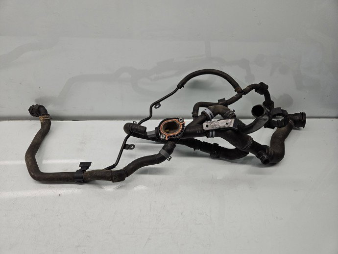 Furtun apa Volkswagen Passat B7 (362) [Fabr 2010-2014] 03L121131AA 2.0 TDI CBAB 103 kW / 140 CP