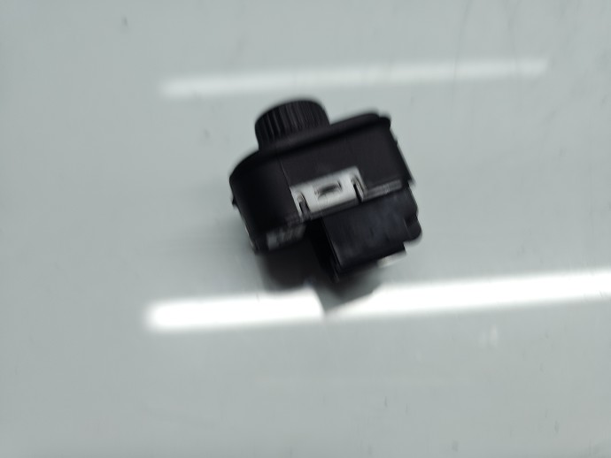Buton reglaj oglinzi Volkswagen Passat B7 (362) [Fabr 2010-2014] 1K0959565L