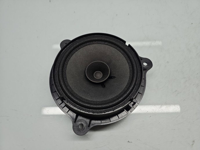 Boxa stanga spate Renault Kadjar [Fabr 2015-prezent] OEM