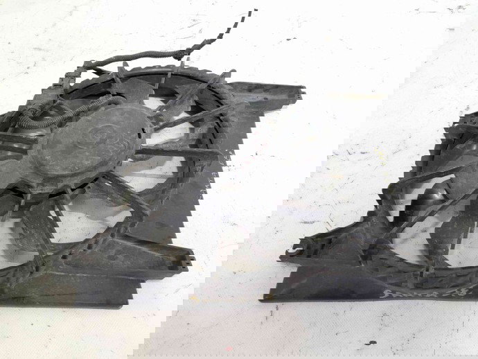 Electroventilator OEM HYUNDAI Santa Fe 2 (CM) [Fabr 2005-2012]