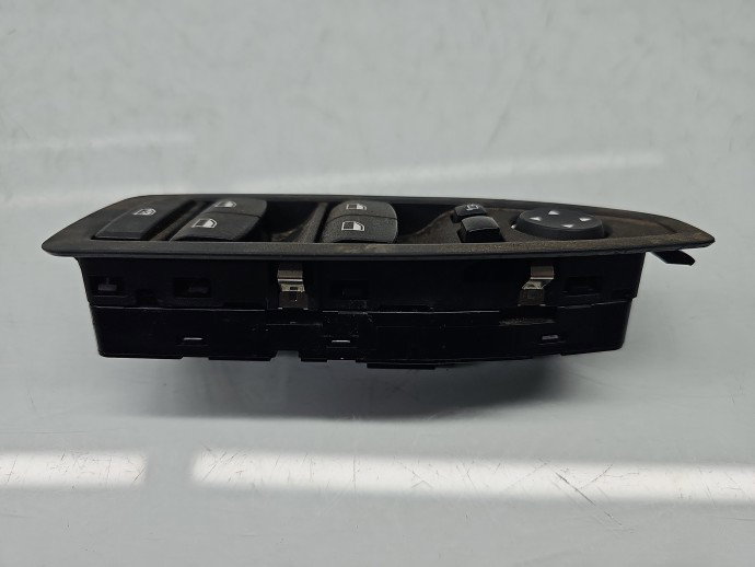 Butoane comanda geamuri sofer Bmw X1 (F48) [Fabr 2016-2022] 9362116-01