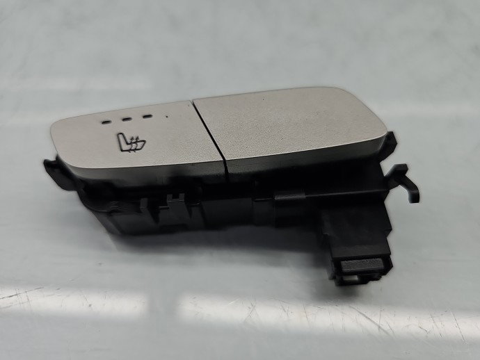 Buton incalzire scaune Mercedes Clasa C (W205) [Fabr 2014-prezent] A2059050004