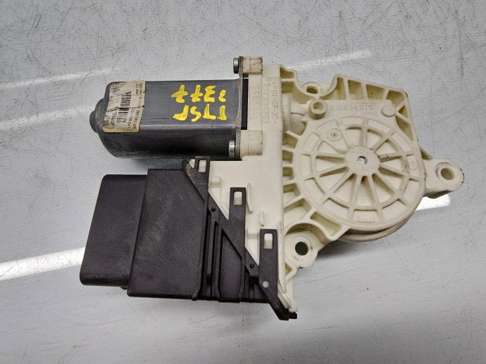 Motoras geam stanga spate Volkswagen Passat B6 (3C2) [Fabr 2005-2010] Berlina 1K0959703