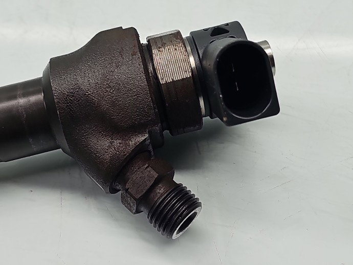 Injector Volkswagen Passat B7 (362) [Fabr 2010-2014] 03L130277J 2.0 TDI CFGC 130KW / 177CP
