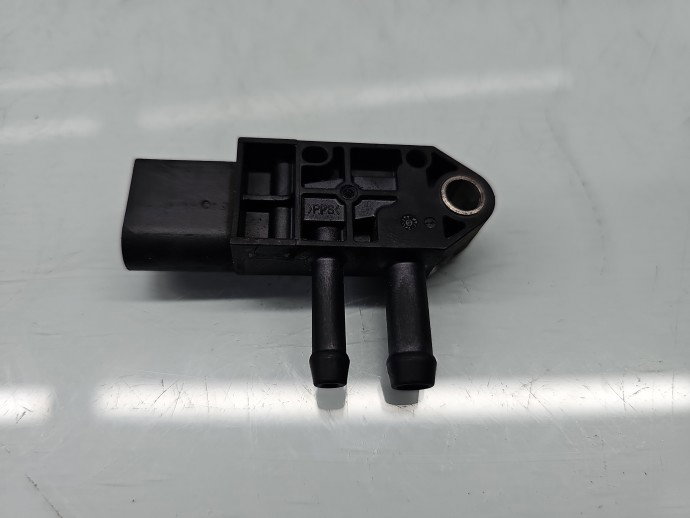 Senzor presiune Volkswagen Passat B7 (362) [Fabr 2010-2014] 076906051B