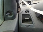 Grila aerisire stanga Renault Megane 2 1.6 benz OEM 2003-2008
