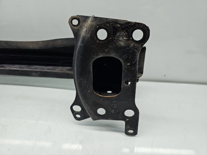 Armatura bara fata Volkswagen Jetta 3 (1K2) [Fabr 2005-2010] Berlina 1T0807582