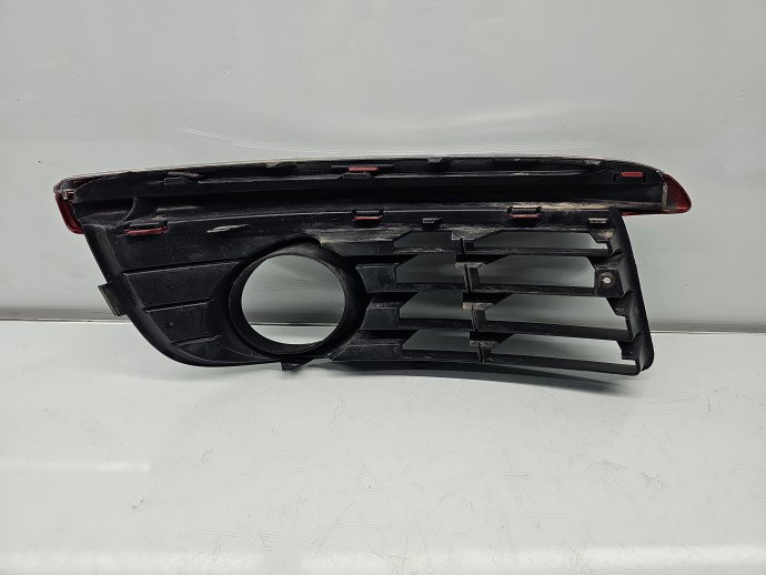 Grila proiector stanga Volkswagen Jetta 3 (1K2) [Fabr 2005-2010] Berlina 1K0853665K