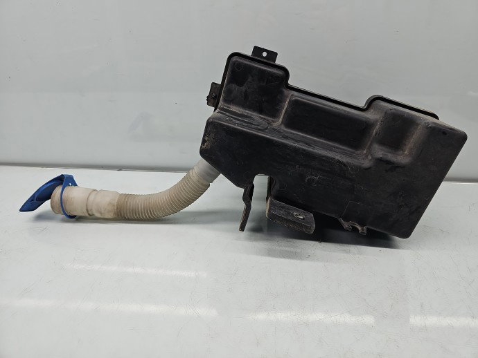 Vas lichid parbriz Volkswagen Tiguan (5N) [Fabr 2007-2016] 5N0955453