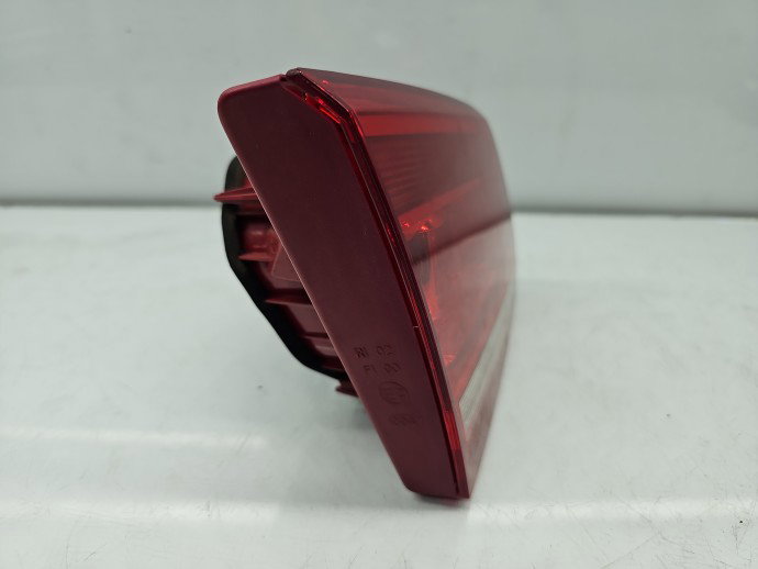 Stop haion stanga Volkswagen Passat B7 (362) [Fabr 2010-2014] Sedan Facelift 3AE945093K