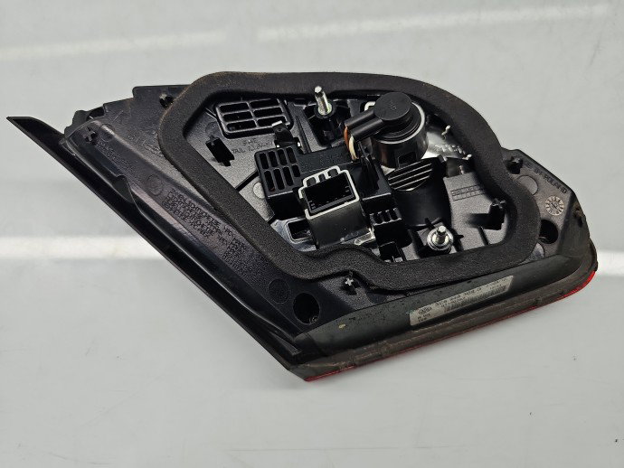 Stop haion dreapta Volkswagen Passat CC (358) [Fabr 2012-2016] Coupe Facelift, GT 3C8945308Q